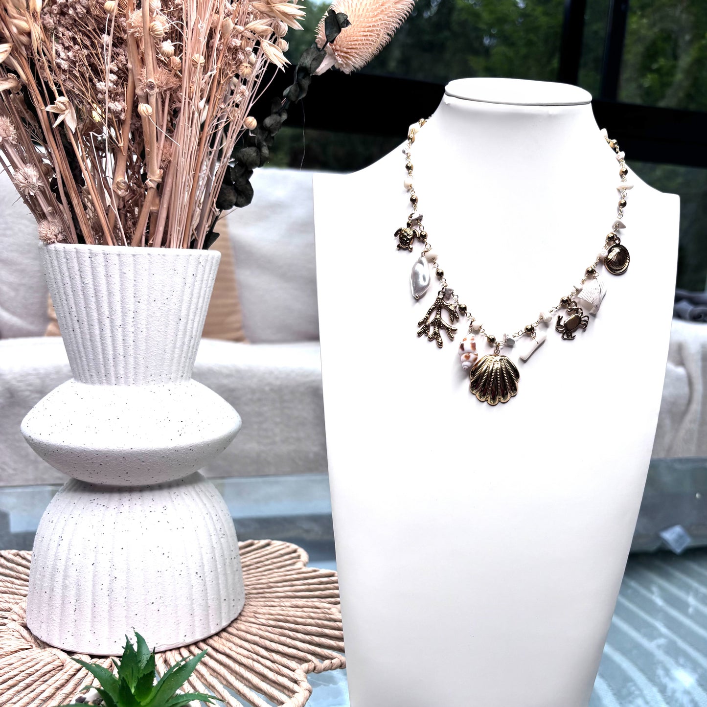 Collier azur đ