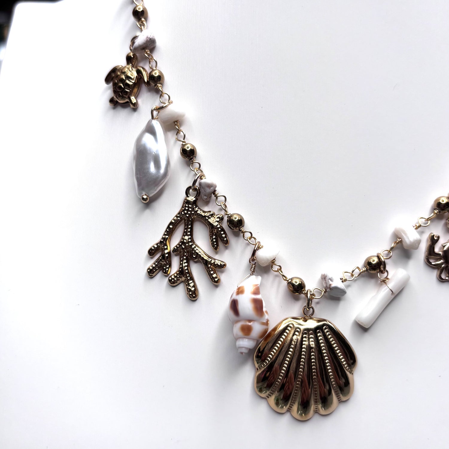 Collier azur 🐟